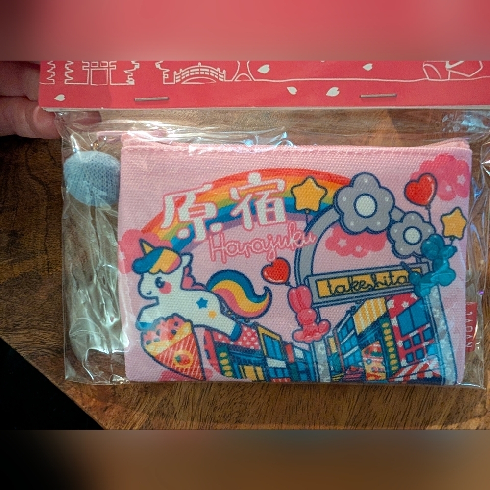 Adorable, vibrant makeup purse / coin purse / zipper pouch